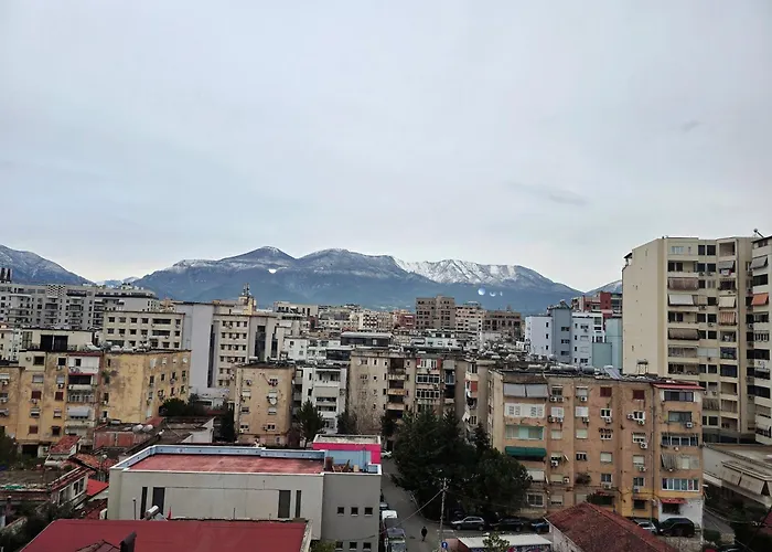 Sweethome Tirana Center, Skanderbeg Square