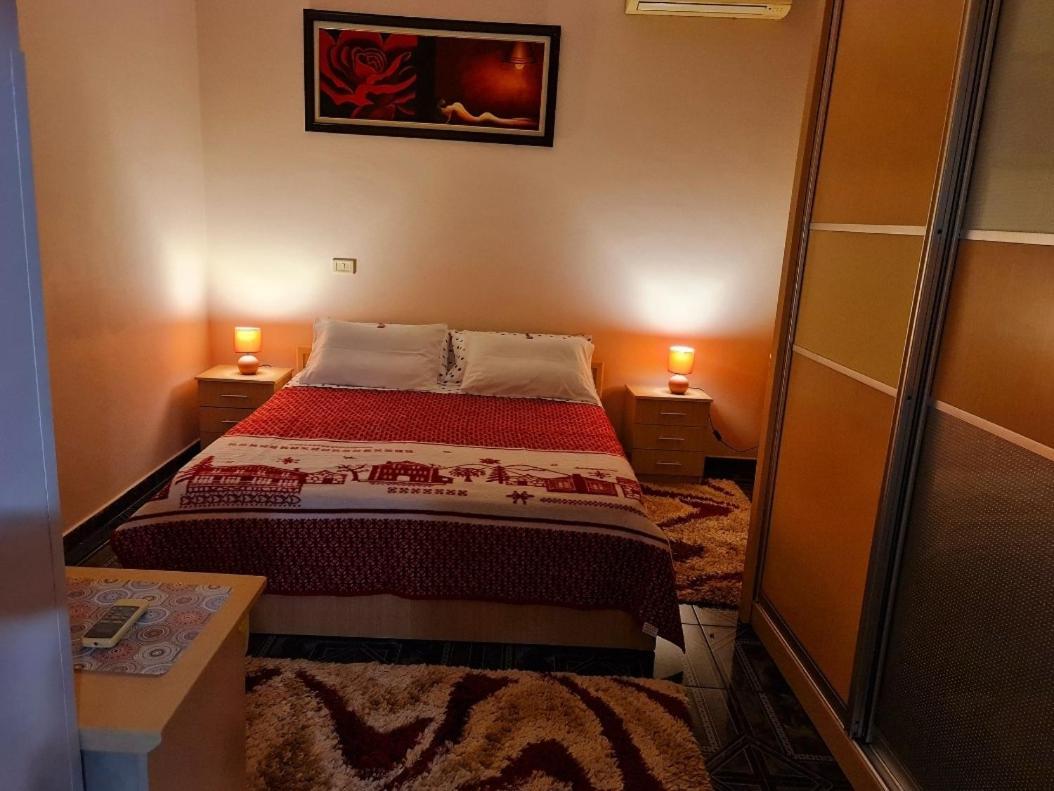 Apartment Sweethome Center, Skanderbeg Square